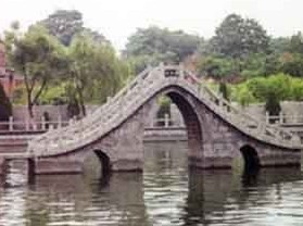 ��Ȫ����