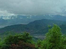 ������Ůɽ�羰��